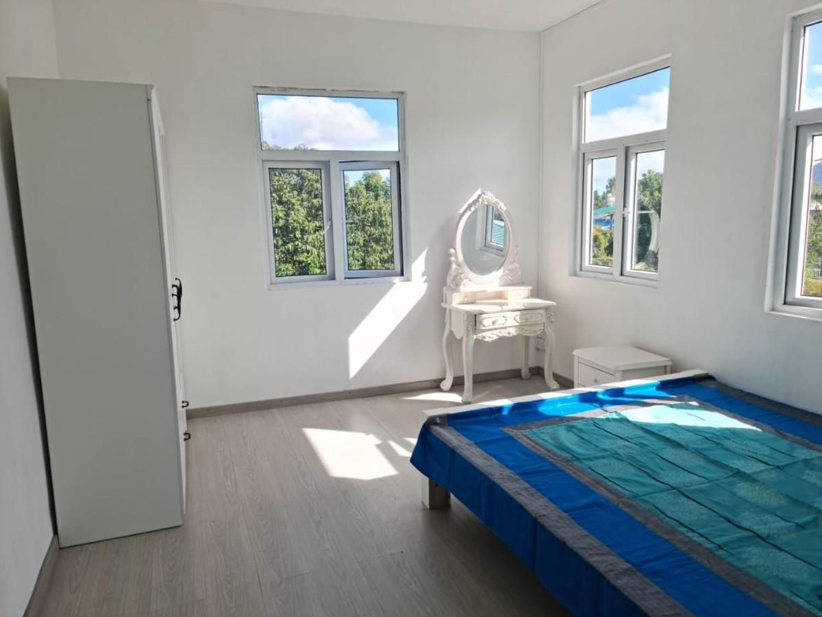 Apartment Lovely Brand New Luxury 2-bedroom In Vacoas, Mauritius